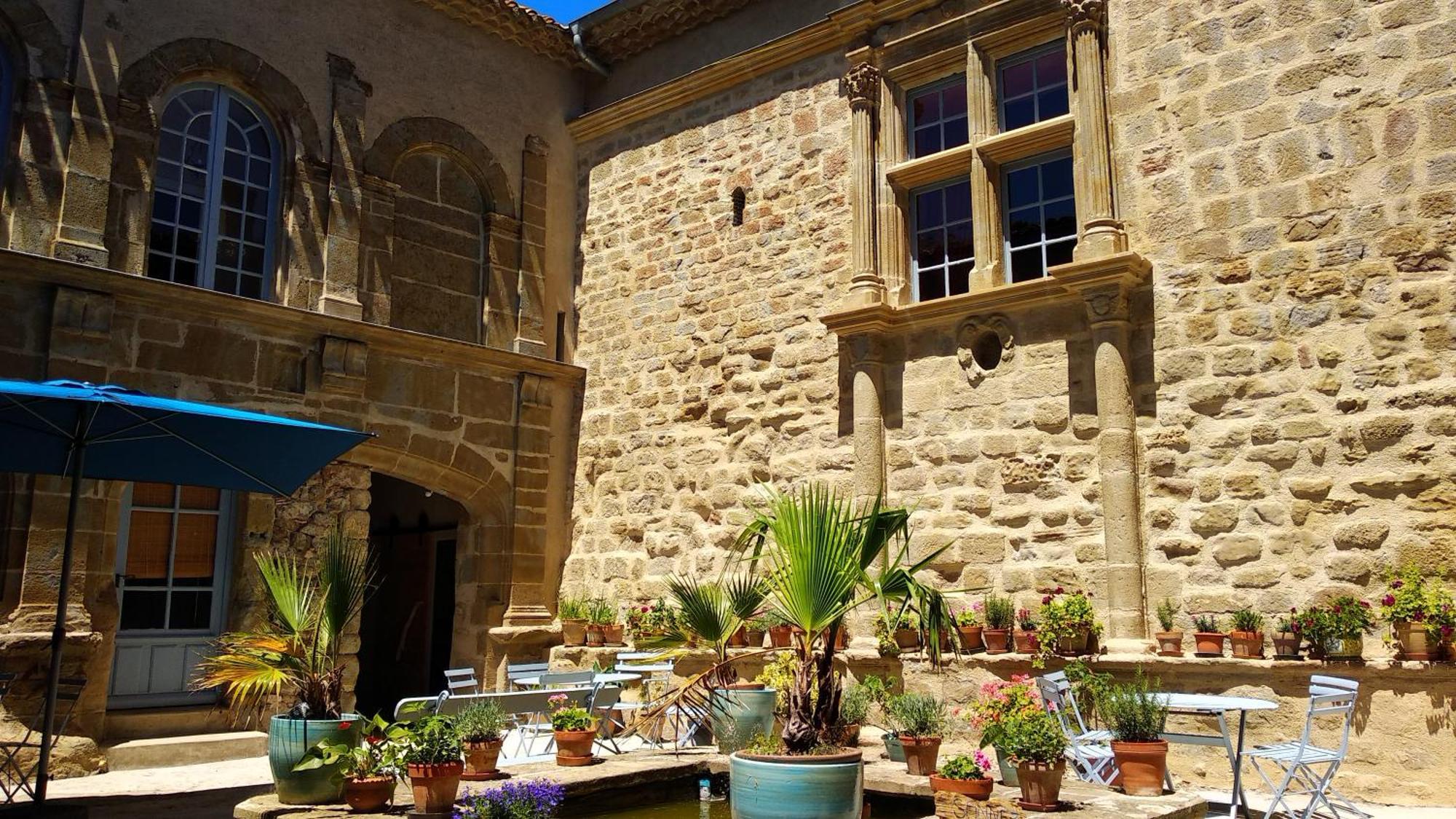 Chateau De Puicheric Exterior photo